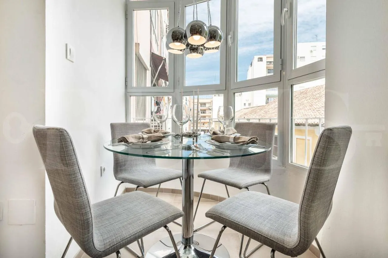 Serene & Spacious Apartment - Center By Rems Μάλαγα