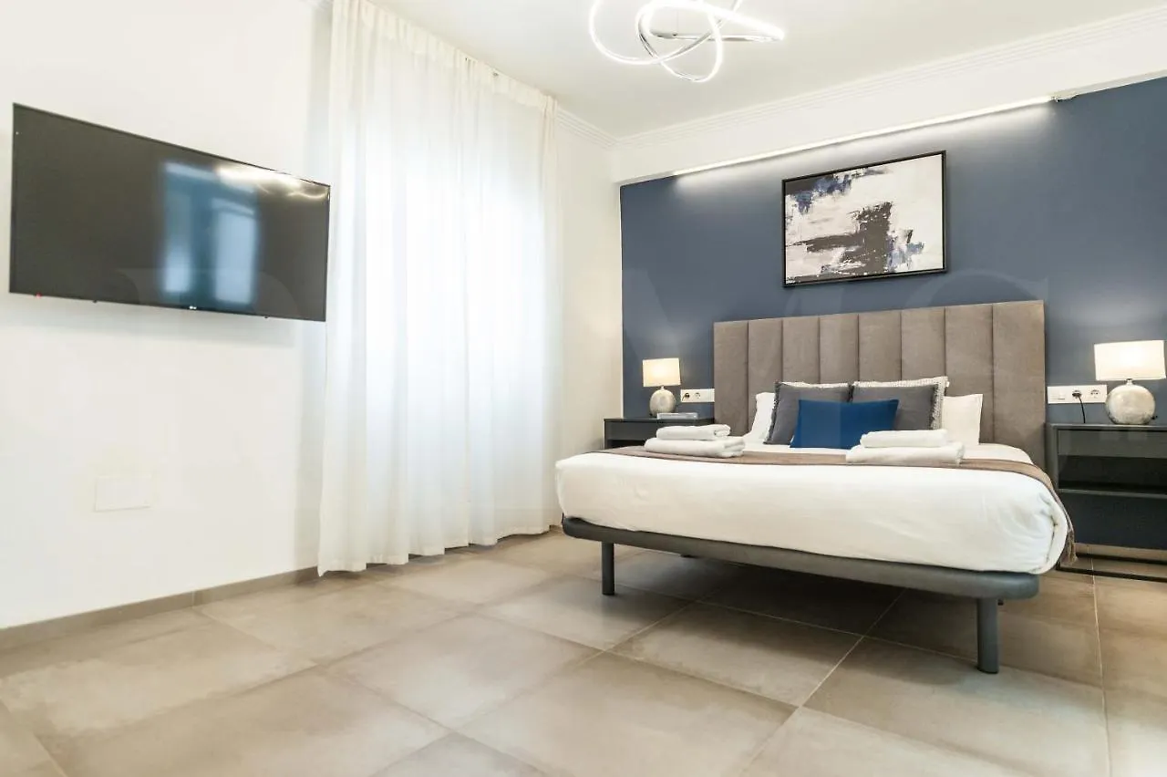 Serene & Spacious Apartment - Center By Rems Málaga 0*,