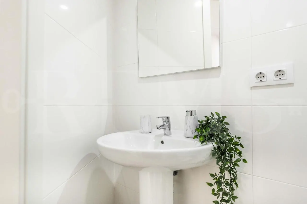 Serene & Spacious Apartment - Center By Rems Málaga Spanien